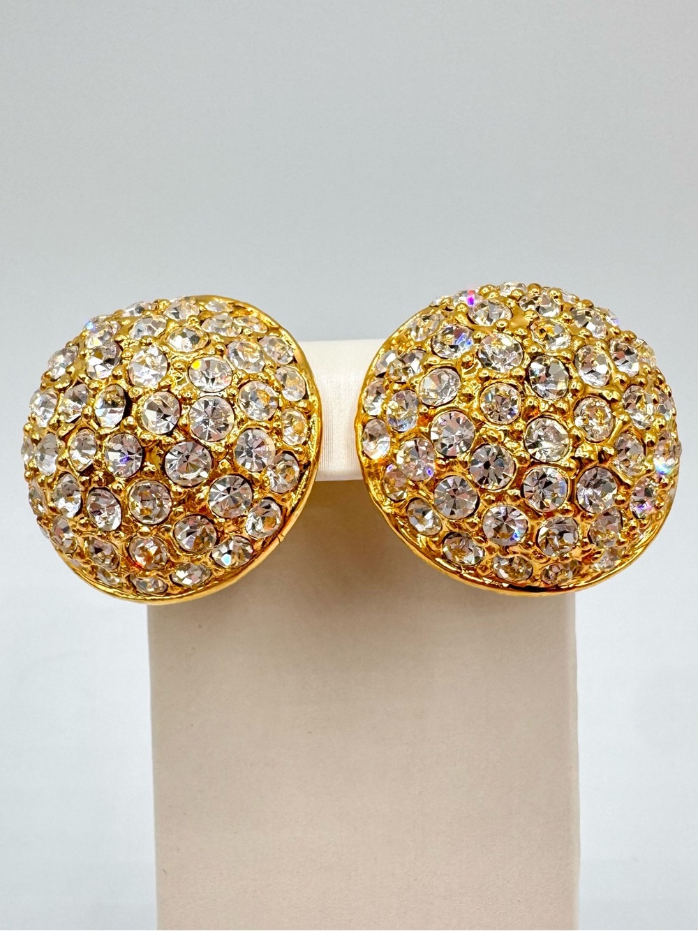 Vintage Big Chunky Crystal Rhinestone Pave Dome Clip On Earrings Gold Tone Glam